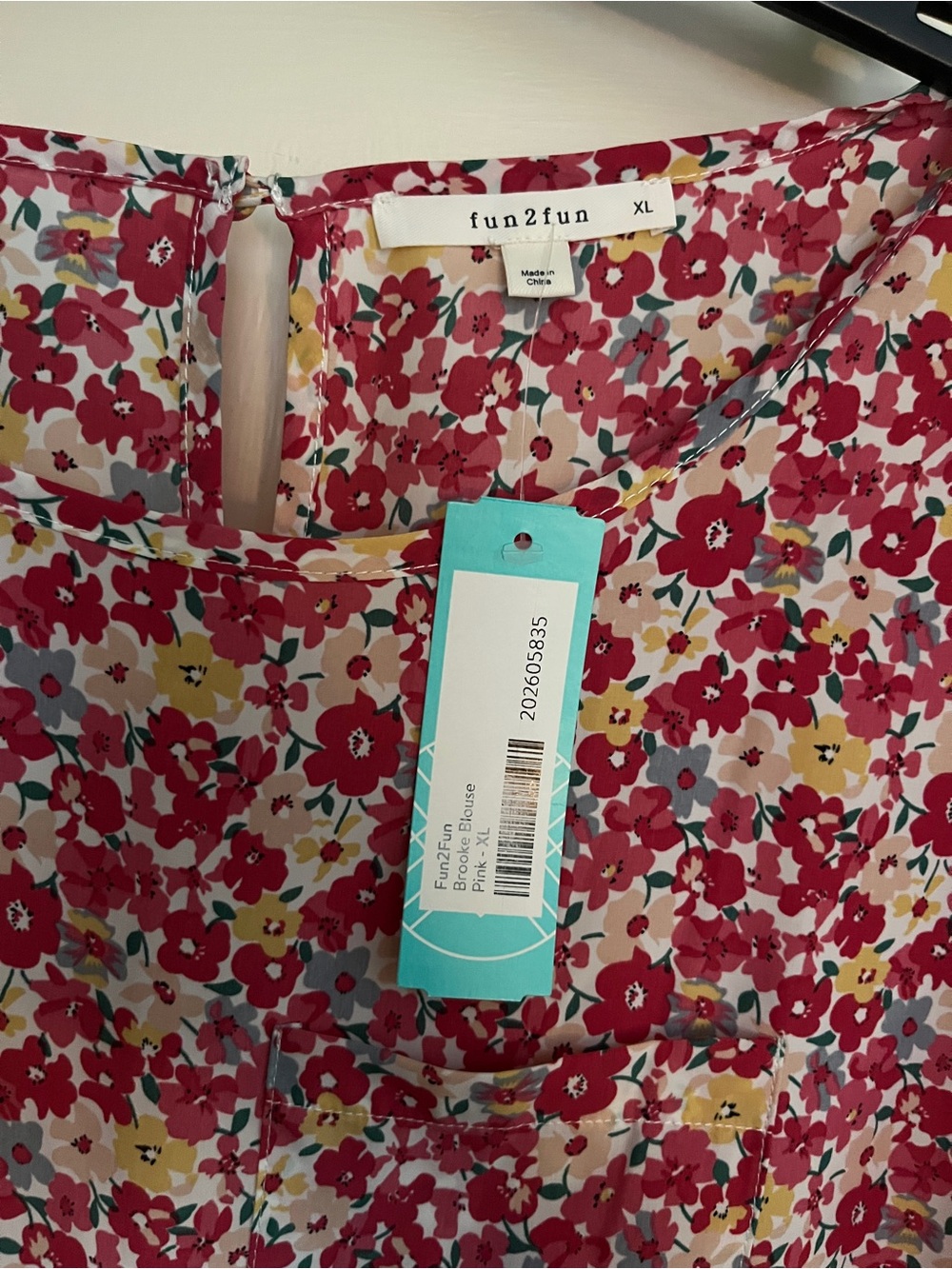 Fun2fun Floral Cap-Sleeve Women’s Top - Raspberry Multi - Picture 2 of 3